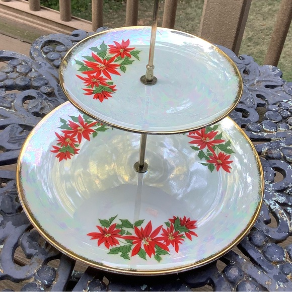 Christmas Two Tier Holiday Server - Picture 5 of 5